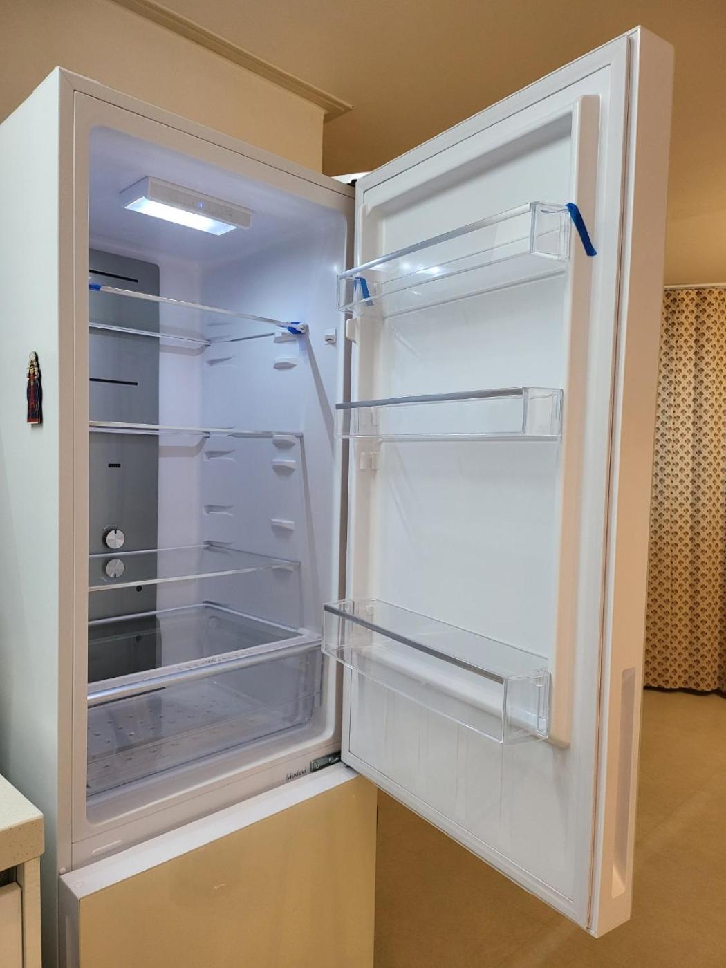 Soo Stay-4bed&double Room, Hongdae, Sinchon 10min Apartment Seoul