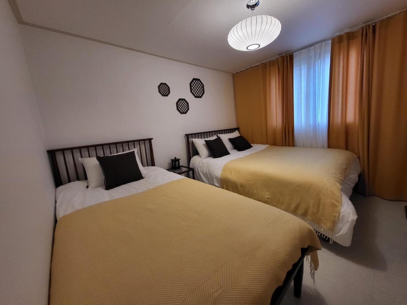Soo Stay-4bed&double Room, Hongdae, Sinchon 10min * Seoul