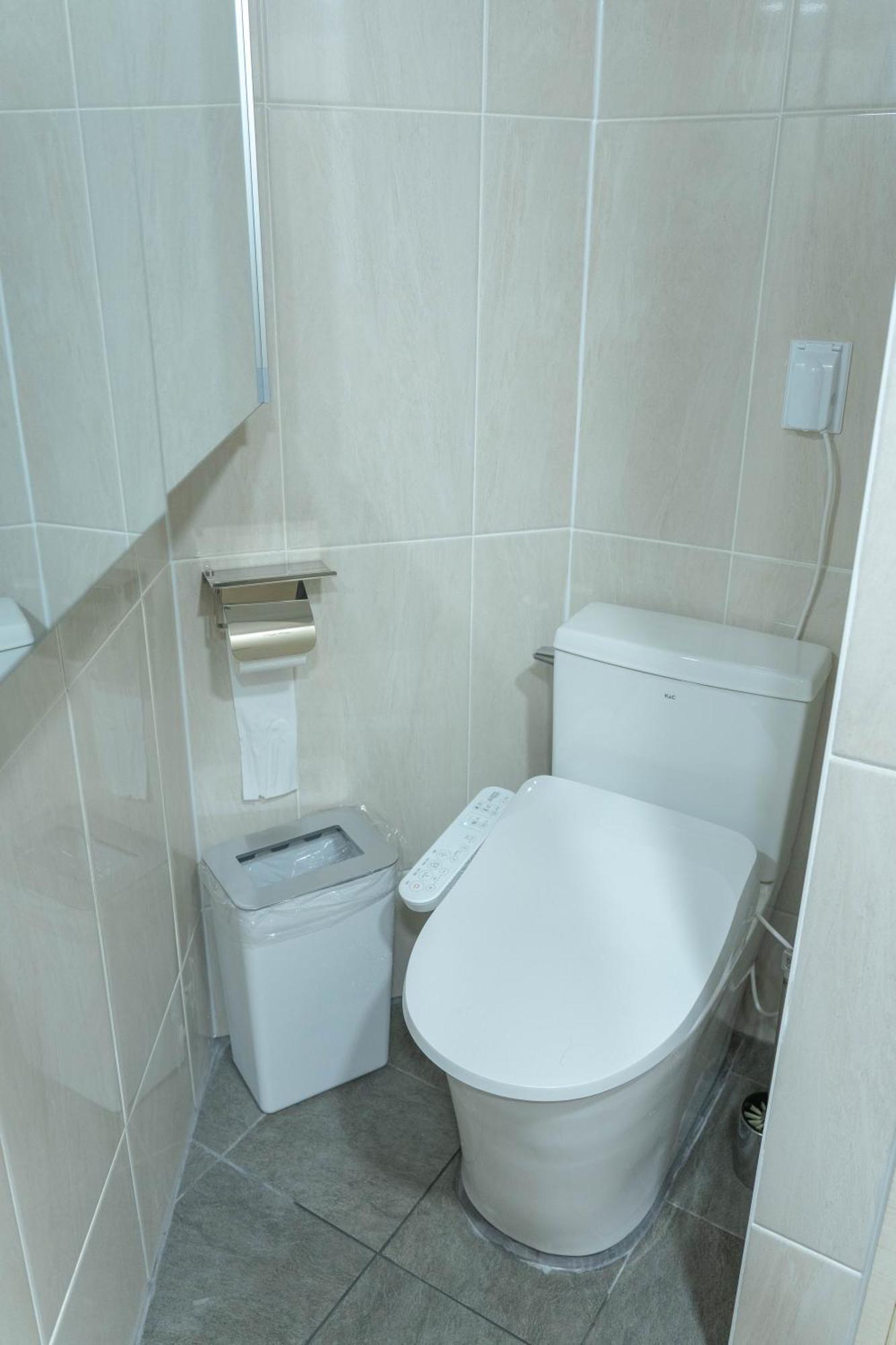Soo Stay-4bed&double Room, Hongdae, Sinchon 10min *