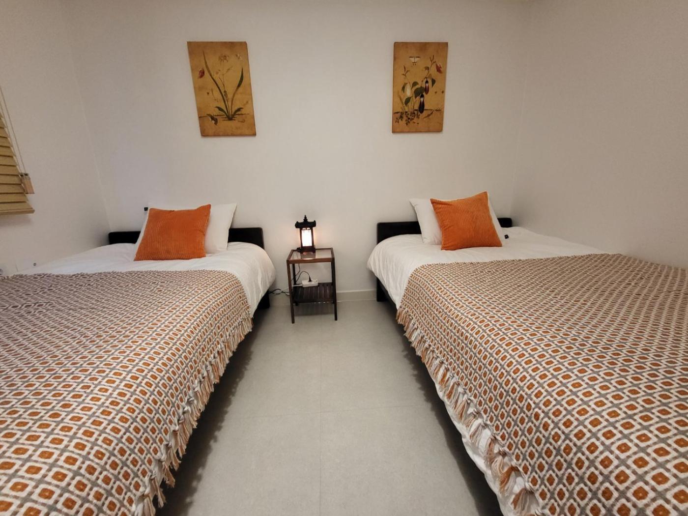Soo Stay-4bed&double Room, Hongdae, Sinchon 10min * 首爾